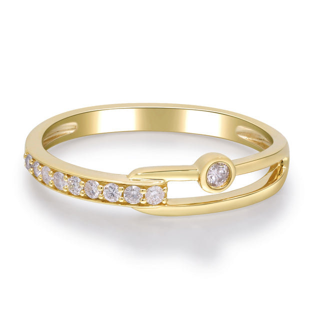 14k Yellow Gold Diamond and Paperclip Link Ring